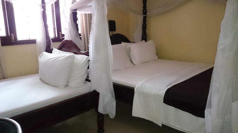 Transit Airport B&B Dar es Salaam Eksteriør billede