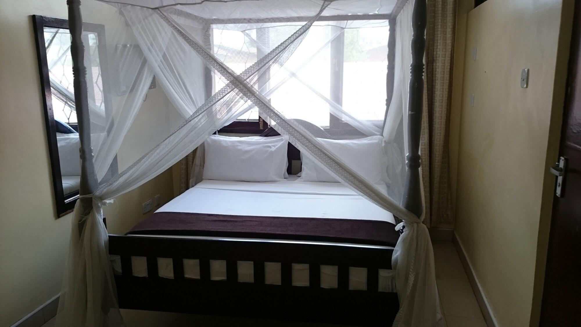 Transit Airport B&B Dar es Salaam Eksteriør billede