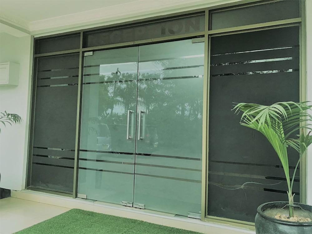 Transit Airport B&B Dar es Salaam Eksteriør billede