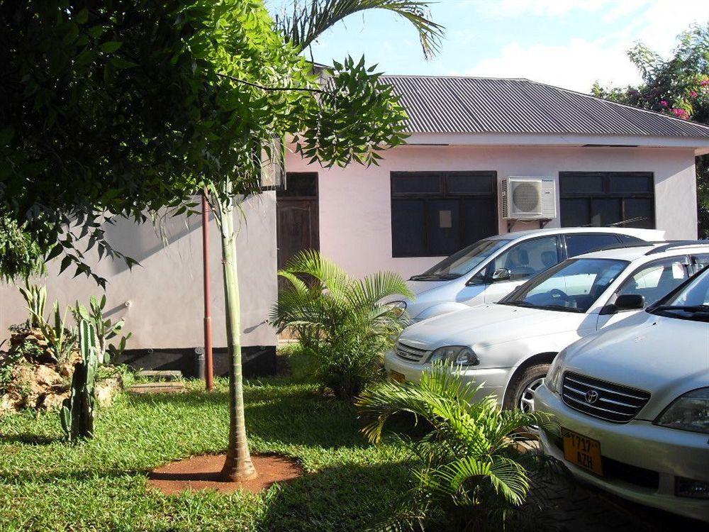 Transit Airport B&B Dar es Salaam Eksteriør billede