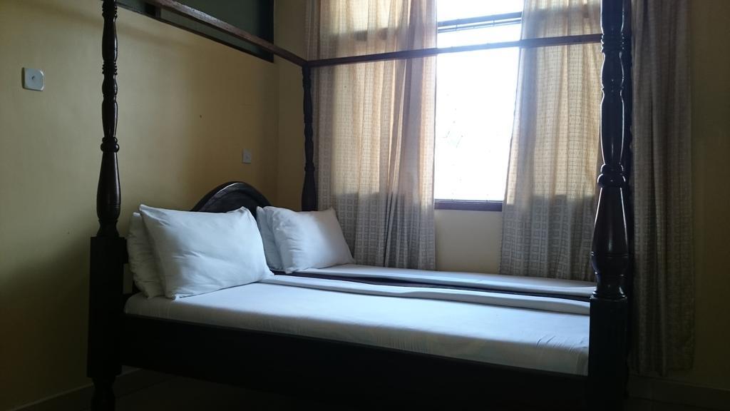 Transit Airport B&B Dar es Salaam Eksteriør billede