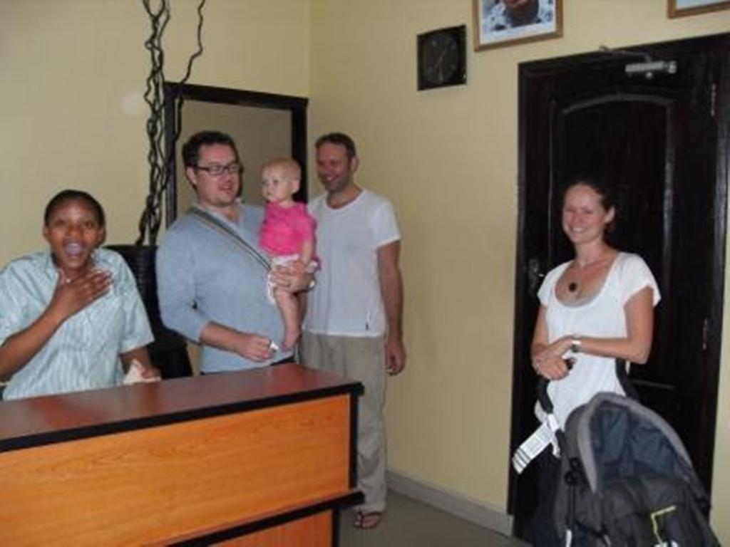 Transit Airport B&B Dar es Salaam Eksteriør billede