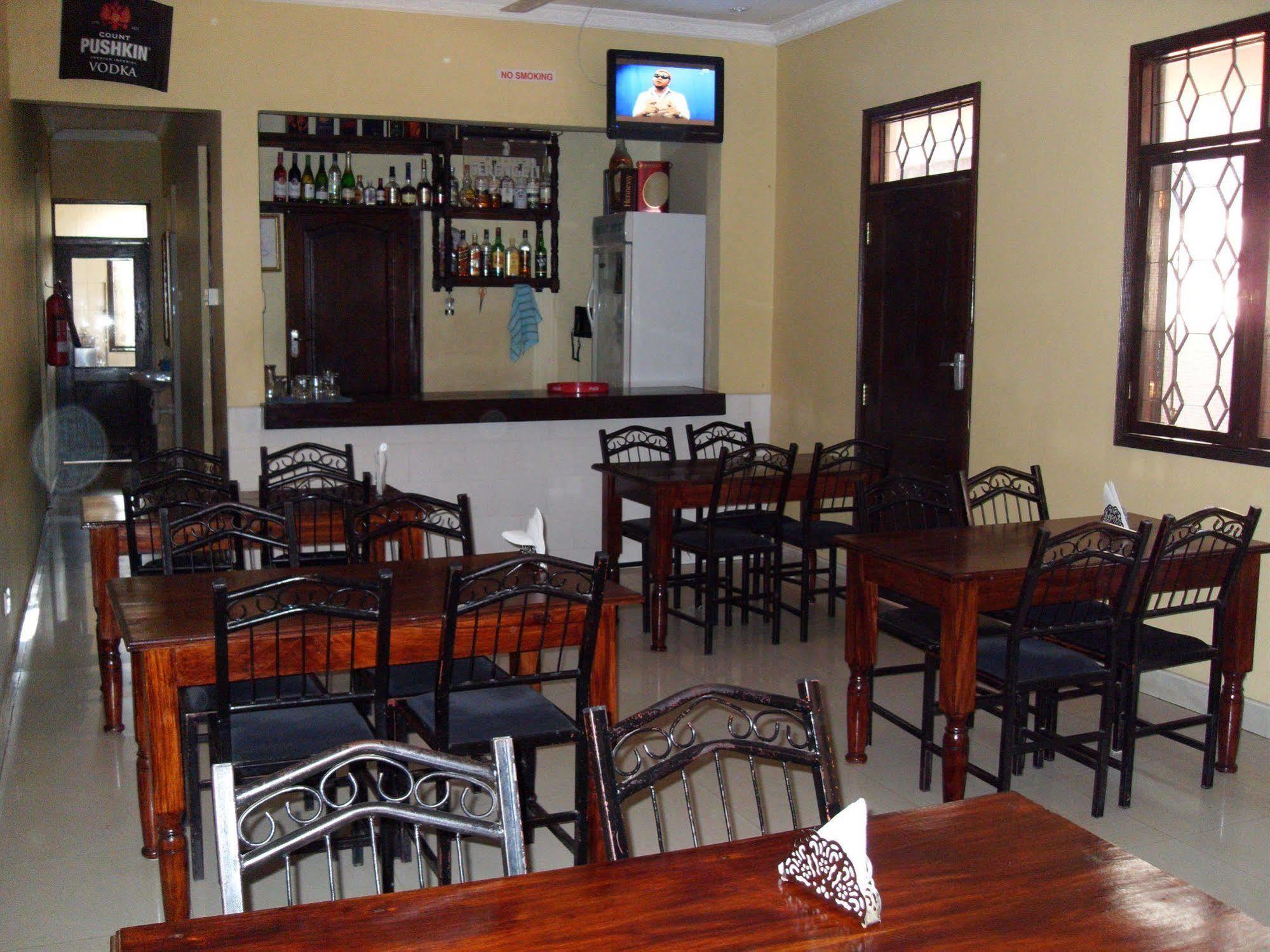Transit Airport B&B Dar es Salaam Eksteriør billede